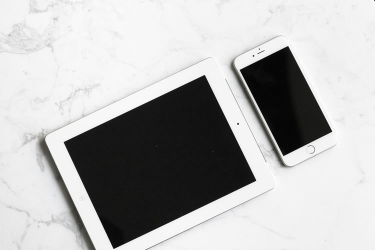 iPad, iPhone. Illustrasjonsfoto.